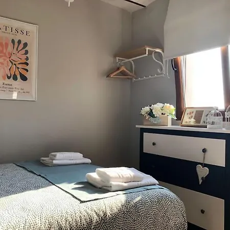 アパート La Llastrina 14a03 By R2r Consulting ラストレス